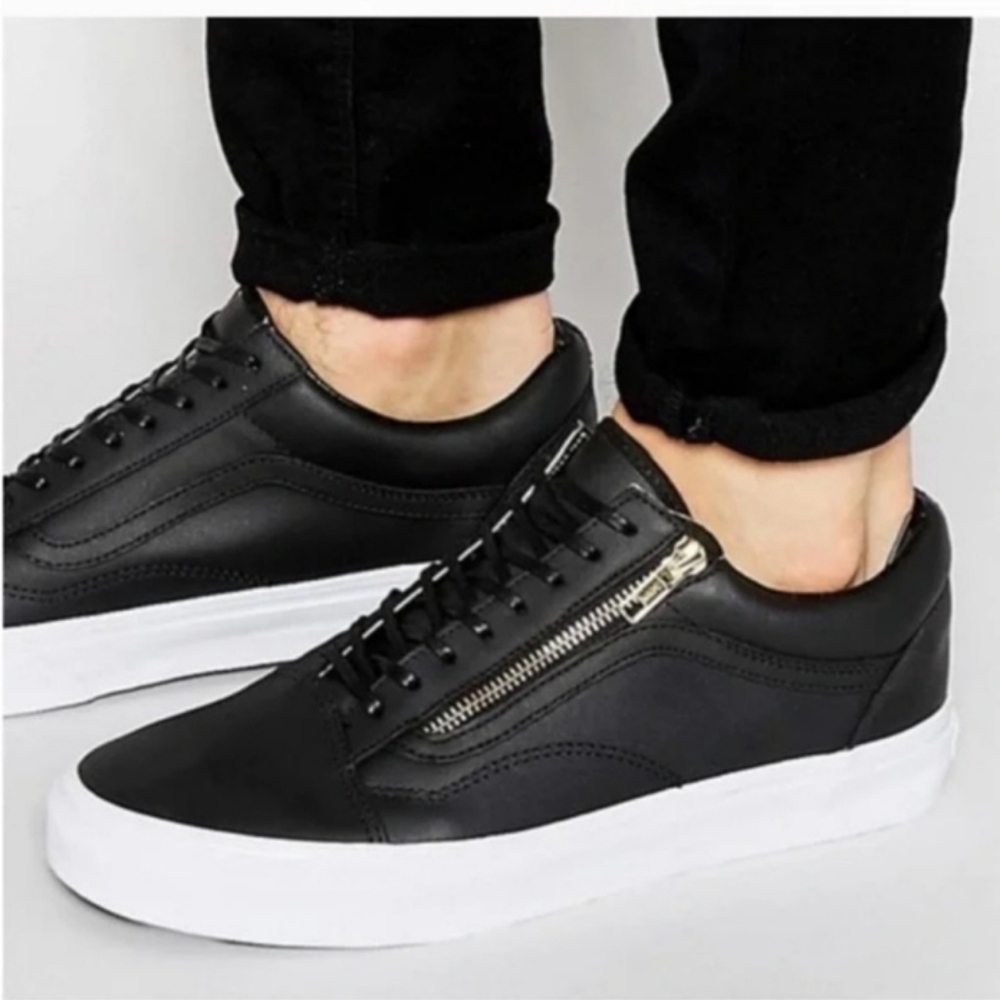 New Vans Old Skool Black Leather YKK Zip Low Top Shoes / Sneakers 8.5